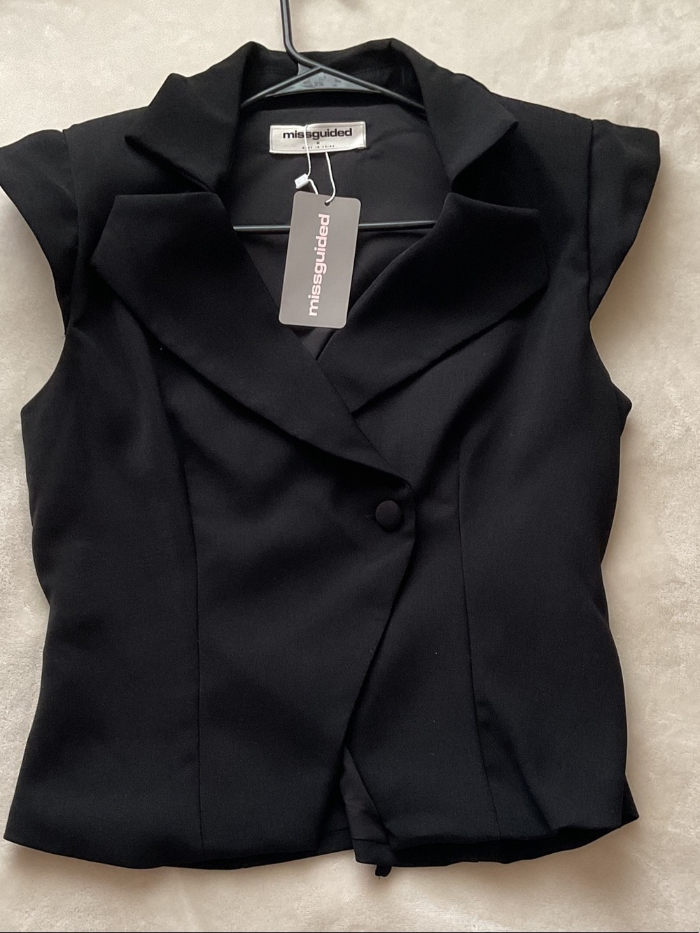 Missguided Black Sleeveless Blazer Vest